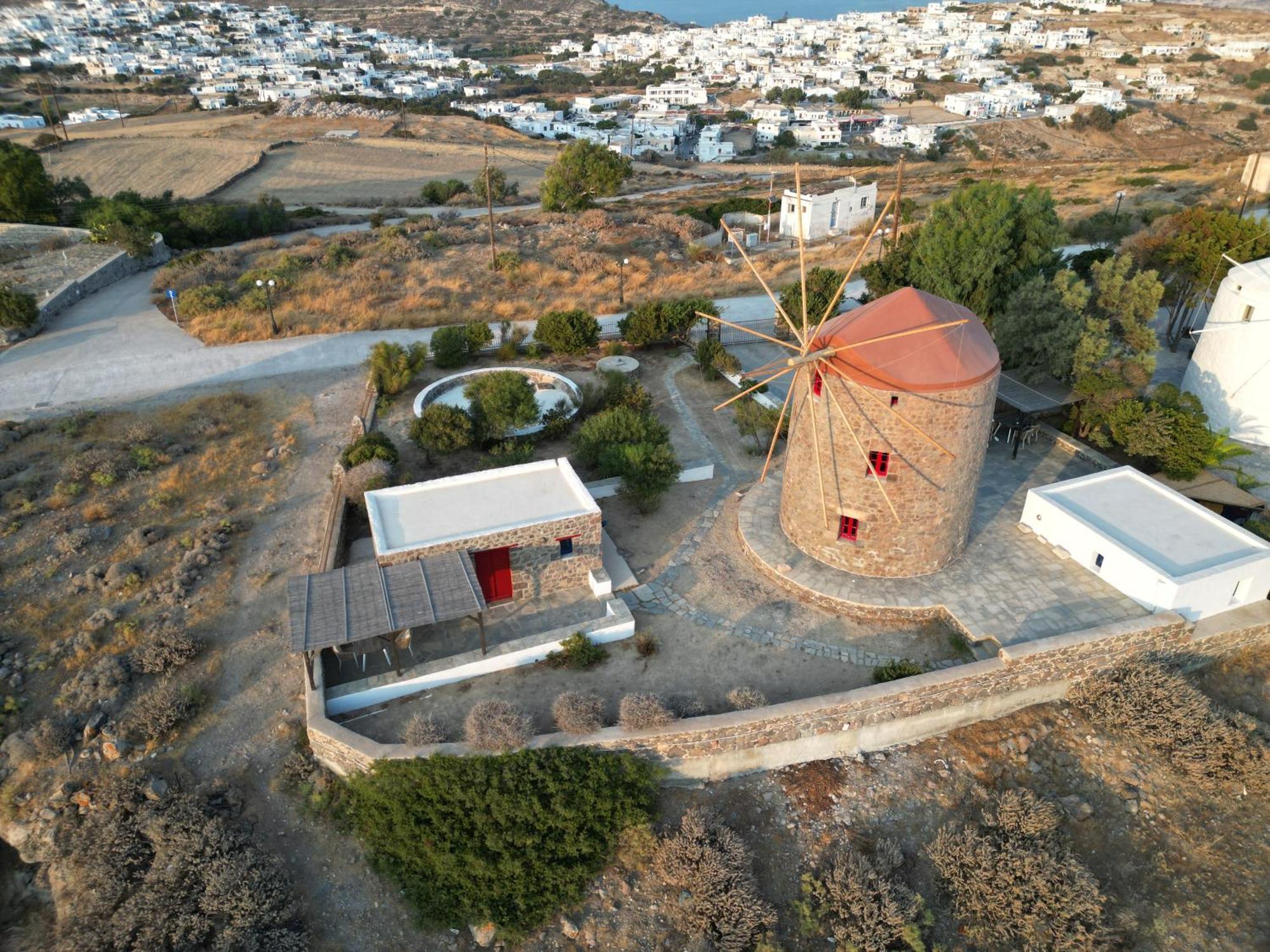 Marketos Windmill And Houses Tripiti Exterior photo